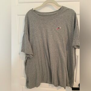 Grey Nike Tee